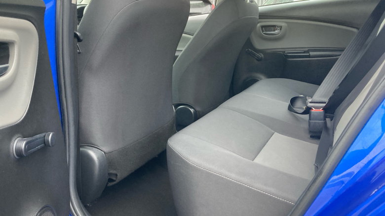 Toyota Yaris 1.5 Hybrid Icon 5dr CVT Hybrid Hatchback